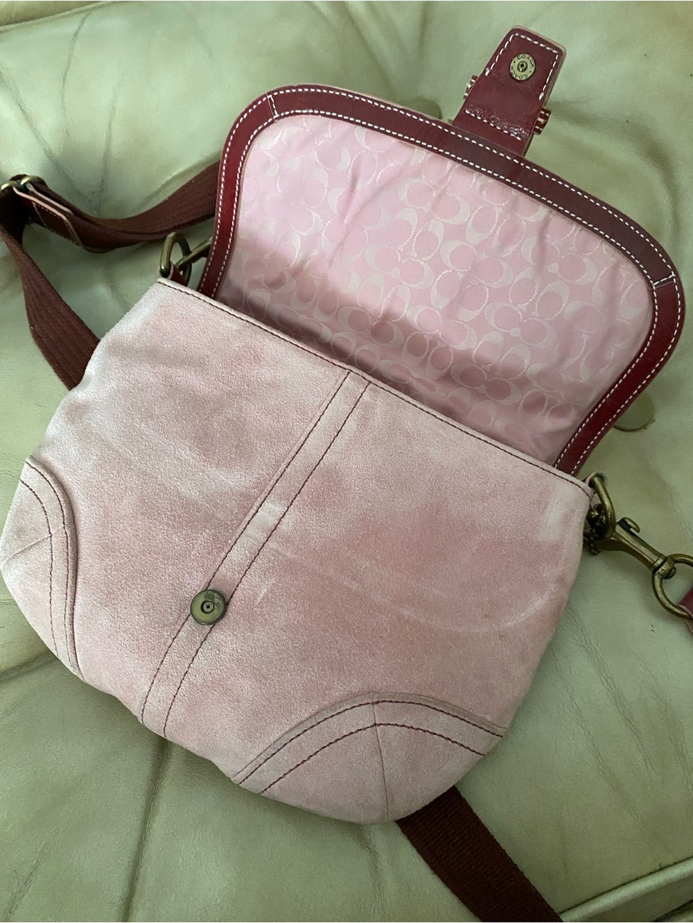 SALE! Authentic Coach Soho Pink Suede Crossbody Wide Strap Flap Leather - Picture 14 of 16